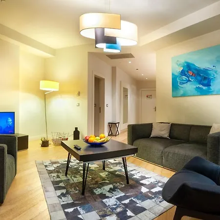 Armoni Apartment